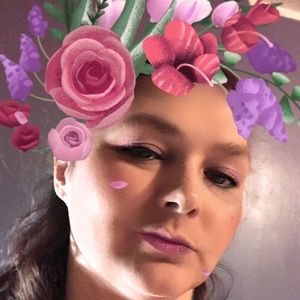 Meet your Posher, Abigail